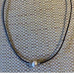 Choker/Necklace 17” Beautiful 12mm Pearl.  Can Wear As Casual Or Dressy