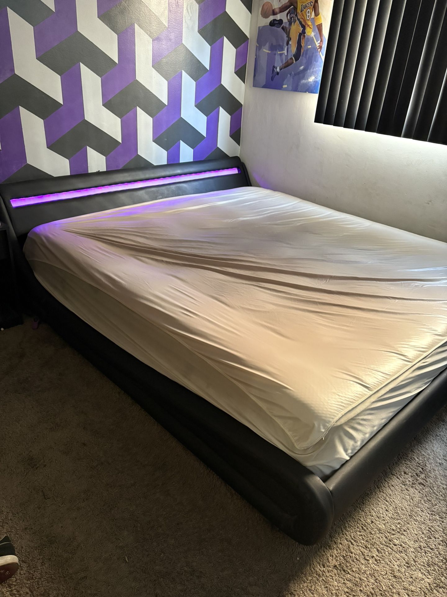 Cali king mattress and frame