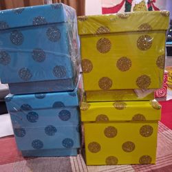 Glitter Gift Boxes 2 Blue 2 Green