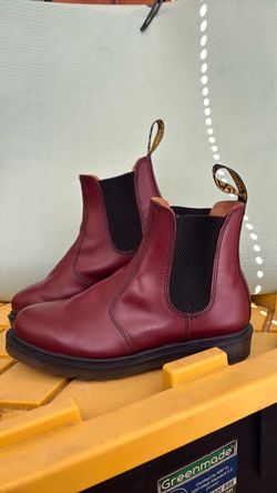 Dr. Marten boots, never worn!!