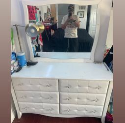 FREE....Girls White Dresser. Mirror broke but frame is there
