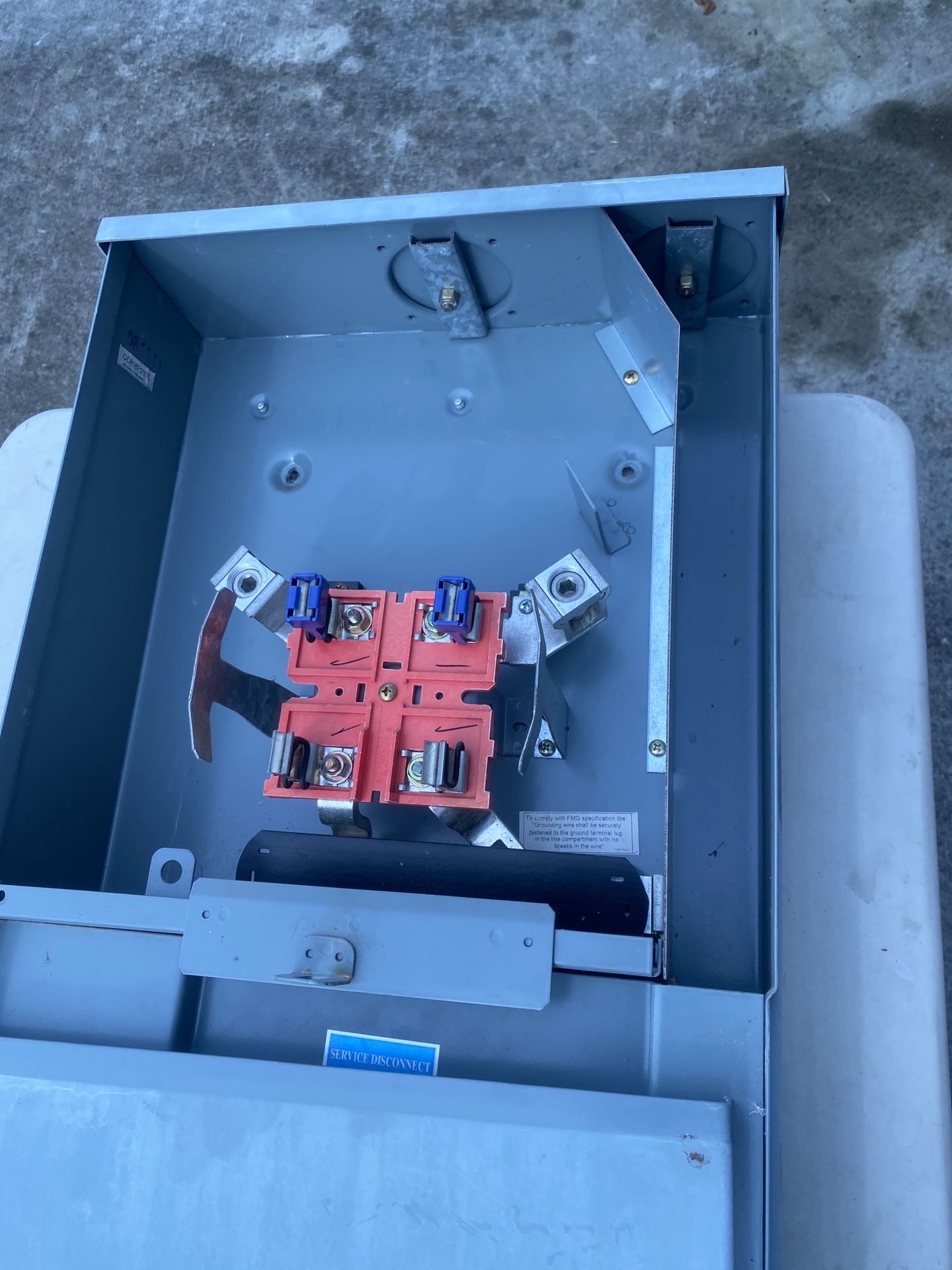 Square D 200A Meter Base Used for Sale in Louisburg, NC OfferUp