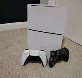 Sony Playstation 5 Disc Model With Headset And Controller