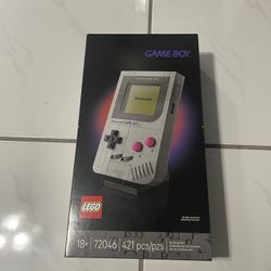 LEGO Super Mario Nintendo Game Boy | Retro Building Set 72046 | Collectible Model with Game Paks and Display Stand | Brand New | Sealed