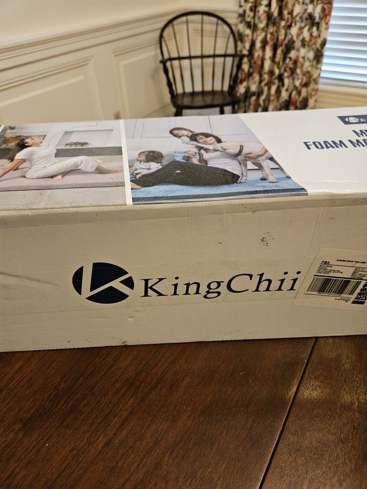 KING CHI MEMORY FOAM MATRESS BRAND NEW
