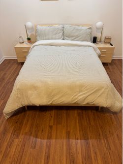 Full Size Bedroom Set (Bed Frame + 2 Nightstands)