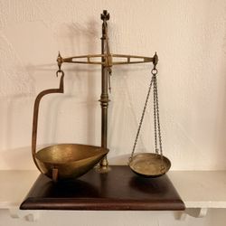 Big Scales Of Justice Decor 
