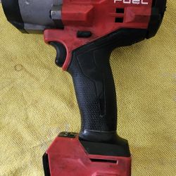 Milwaukee M18 Higt Torque Impact Wrench  ½