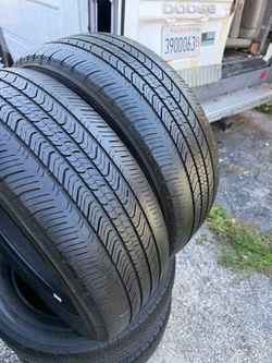 Tires 215/55/17 michelin