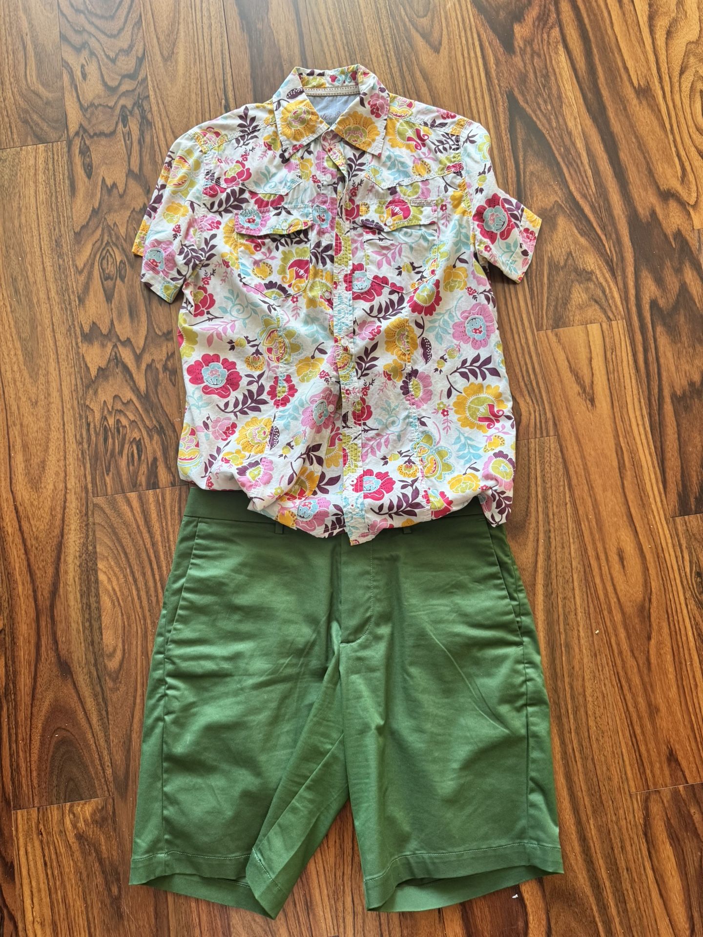 Set Banana Republic Shorts Size 31 And T Shirt Size S