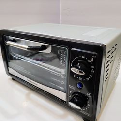 Countertop Toaster Oven & Pizza Maker Large 4-Slice Capacity Stainless Steel (Hamilton Beach)
