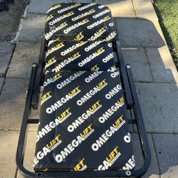 Omega Lift 91000 40" Foldable Z Creeper.  