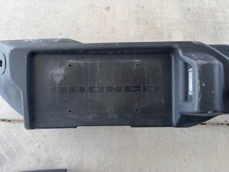Ford Bronco oem rear bumper only