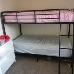 Metal Frame Bunk Bed Set