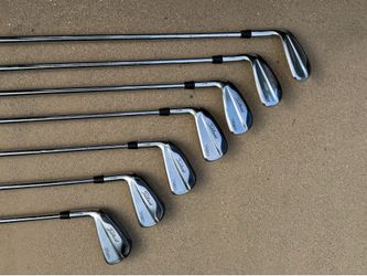 Titleist T-MB Iron Set 4-PW Left Handed | Project X Rifle 6.5 Shafts | Lamkin Grips