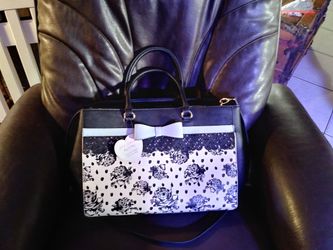 New Betty Johnson purse