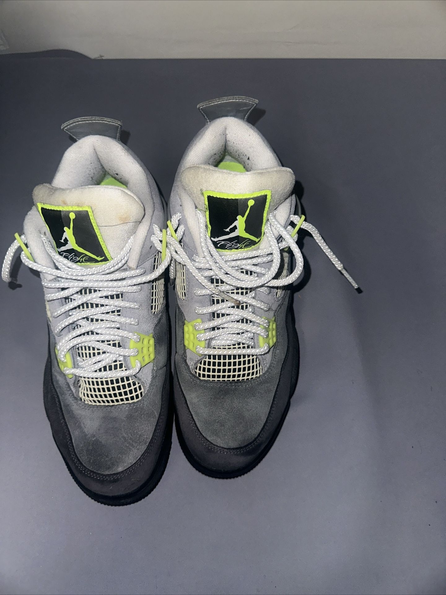 Air Jordan 4 Retro SE ‘Neon 95’ GS Size 10