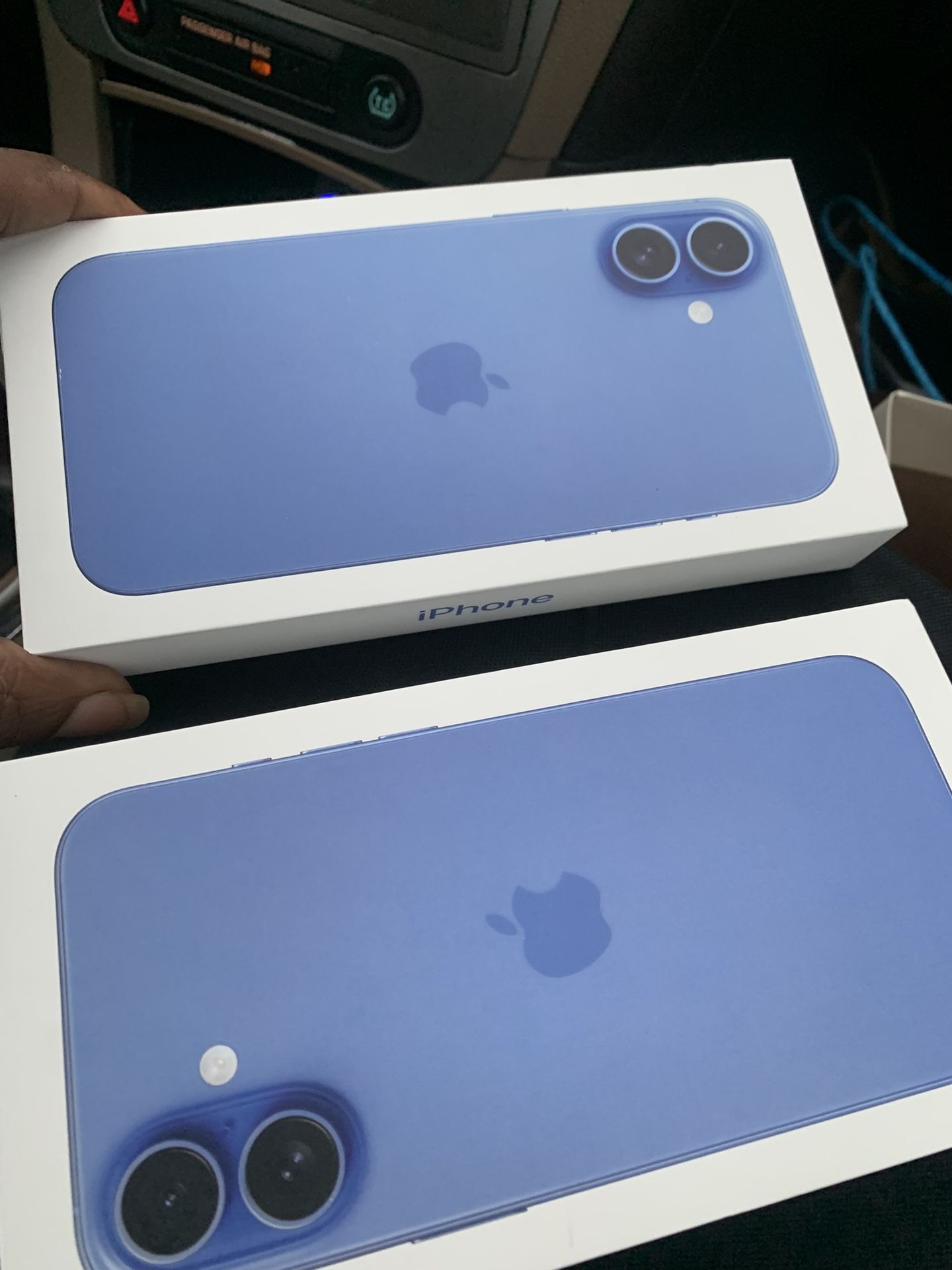 2 iPhone 16 Plus 128 Gig