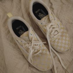 Off The Wall Old School Vans Yellow Checkered Used In Good Condition Size 8.5