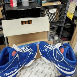 Reebok Pumps 