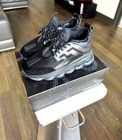 Versace chain reaction sz 8