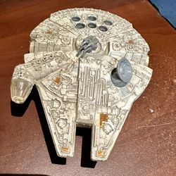 1979 Kenner Star Wars Die Cast Millennium Falcon