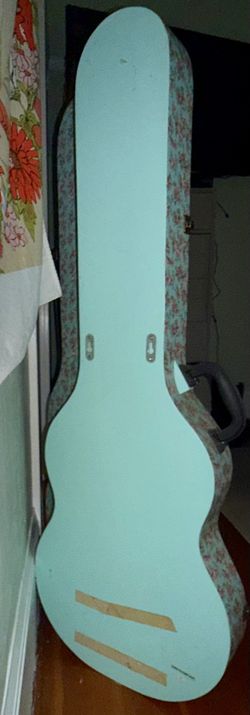 Pottery Barn Teen Junk Gypsy Sweetheart of the Rodeo Guitar Jewelry Case