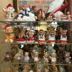 Homco - Boyds Bear And Friends Figures 