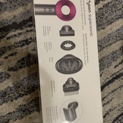 Dyson Supersonic Hair Dryer New Sealed 