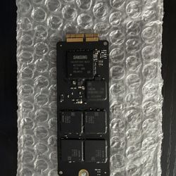Apple Storage SSD 2TB