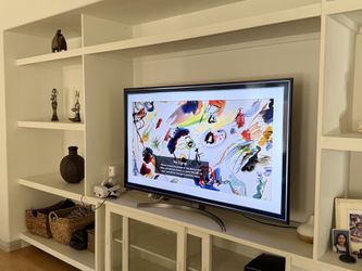 65 LG TV LED 4k Excellent Condition