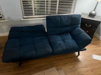 Futon couch/bed