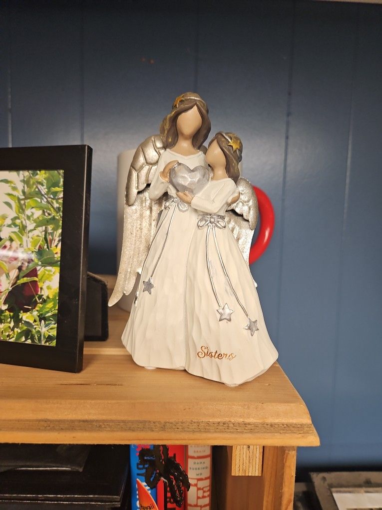 Sisters Angel Statue