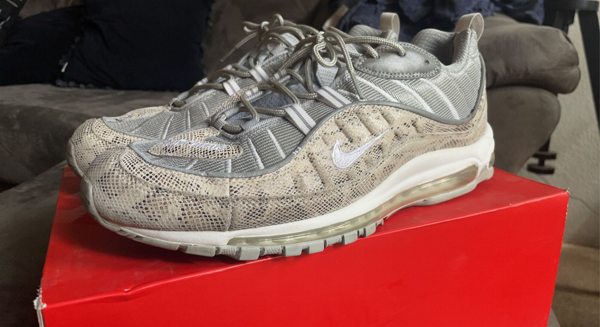 Grens geest In tegenspraak Supreme x Nike Air Max 98 Snakeskin Size 13 Great for Sale in Sacramento,  CA - OfferUp