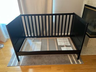 IKEA SUNDVIK 2-in-1 Convertible Crib to Toddler Bed – Black-Brown