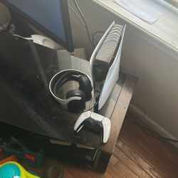 PlayStation 5 & Wireless Headphones 