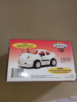 SAM SEDAN CHEVRON TOY