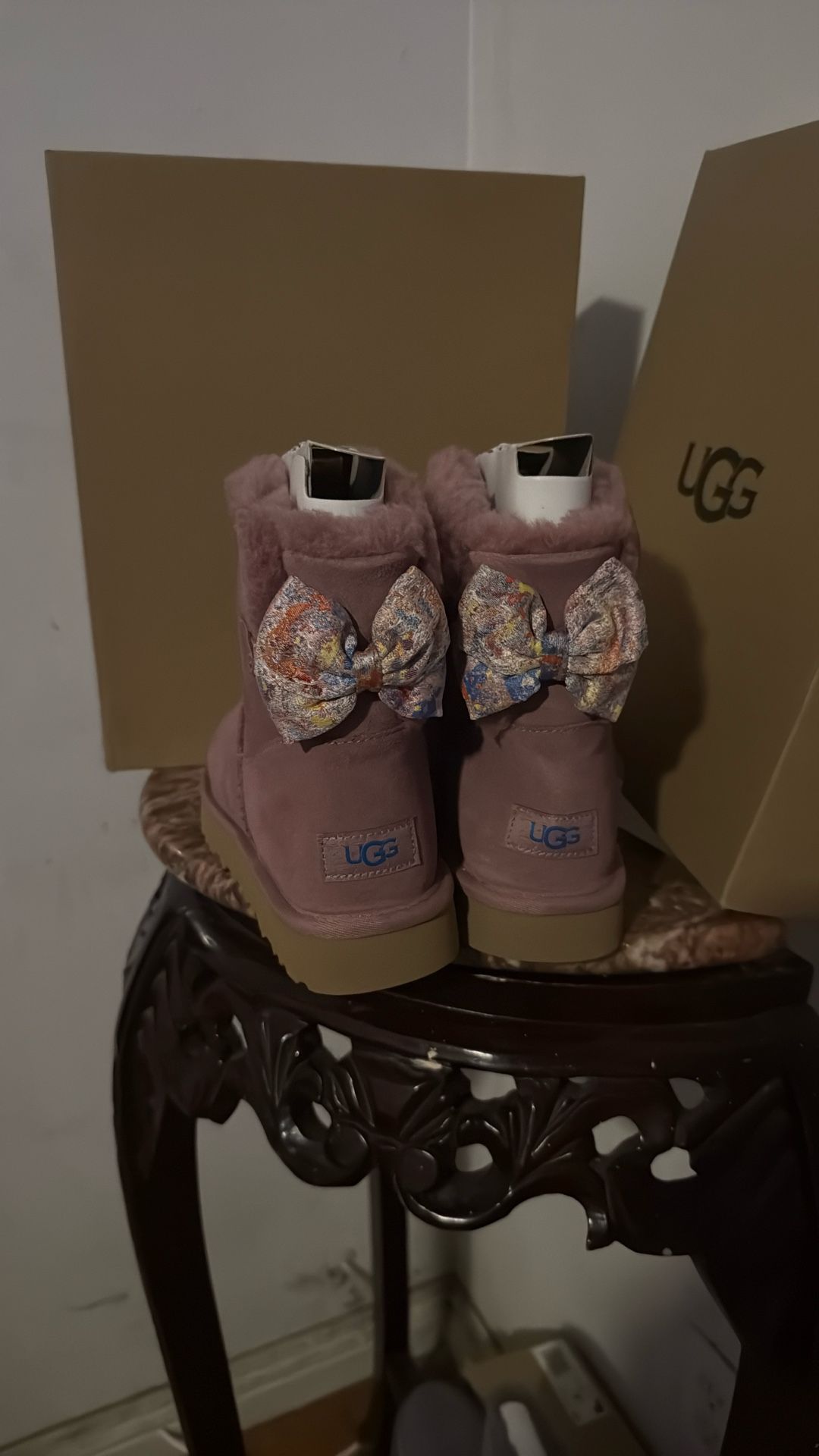 UGG. BOTAS. Sise. #. 8. Nuevas. $ 80