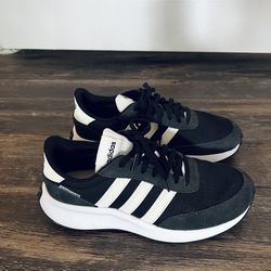 Women’s adidas Run 70s Sneaker 