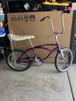 20” SCHWINN STINGRAY PURPLE