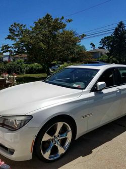750LI Showroom condition 23k Miles