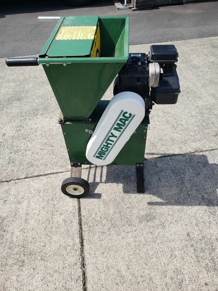 Mighty Mac Hammer Mill / Chipper