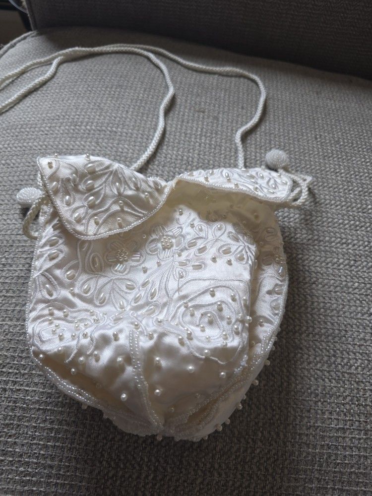 Beaded White And Satin Bridal Purse