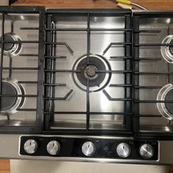 KitchenAid Stove Top. 5 Burner. Like New, Never Used.