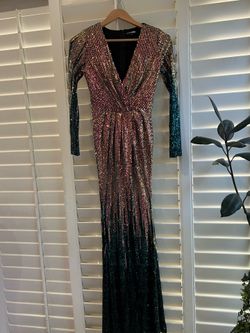 Women long sequin dress