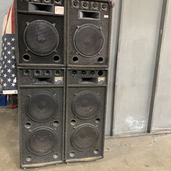 Dj  speakers