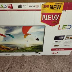 LG 42" TV 