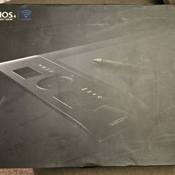 Intuos 4 Professional Pen Tablet