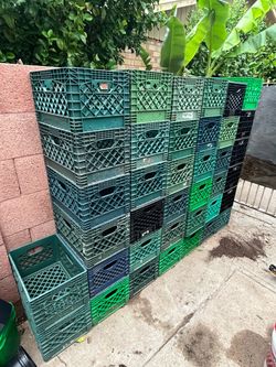 Plastic Milk Crates Lot Mixed Colors Storage Containers Boxes
