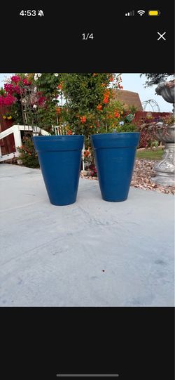 Used Plastic pots 26 in